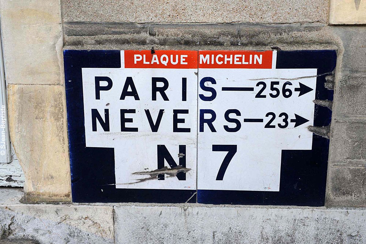 On part à l'aventure dans la #Nievre le long de la mythique #Nationale7 ow.ly/YXYGN #Bourgogne #vacances