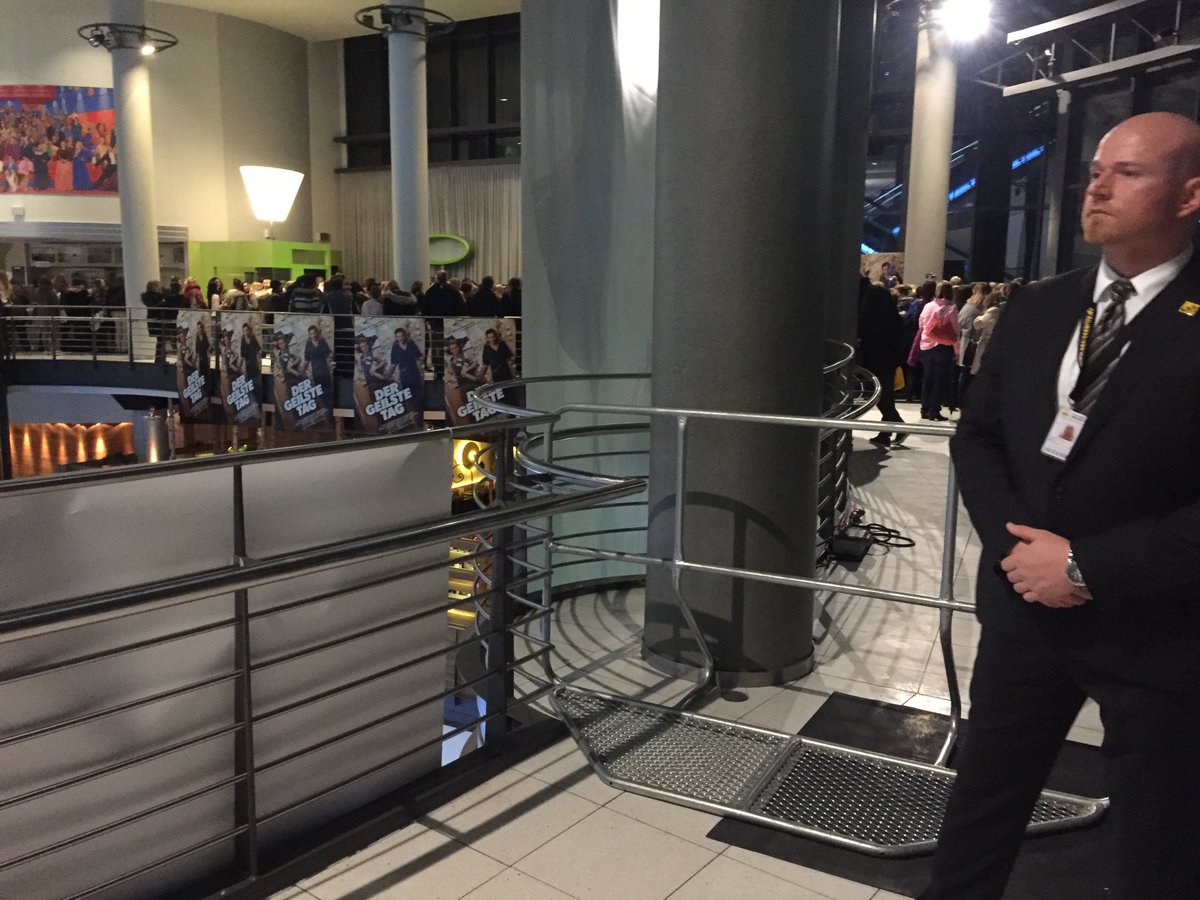 #security #kino #cologne #kinotour <a href="/Cinedom_Kino/">Cinedom Köln</a> <a href="/DerGeilsteTag/">Der Geilste Tag</a>