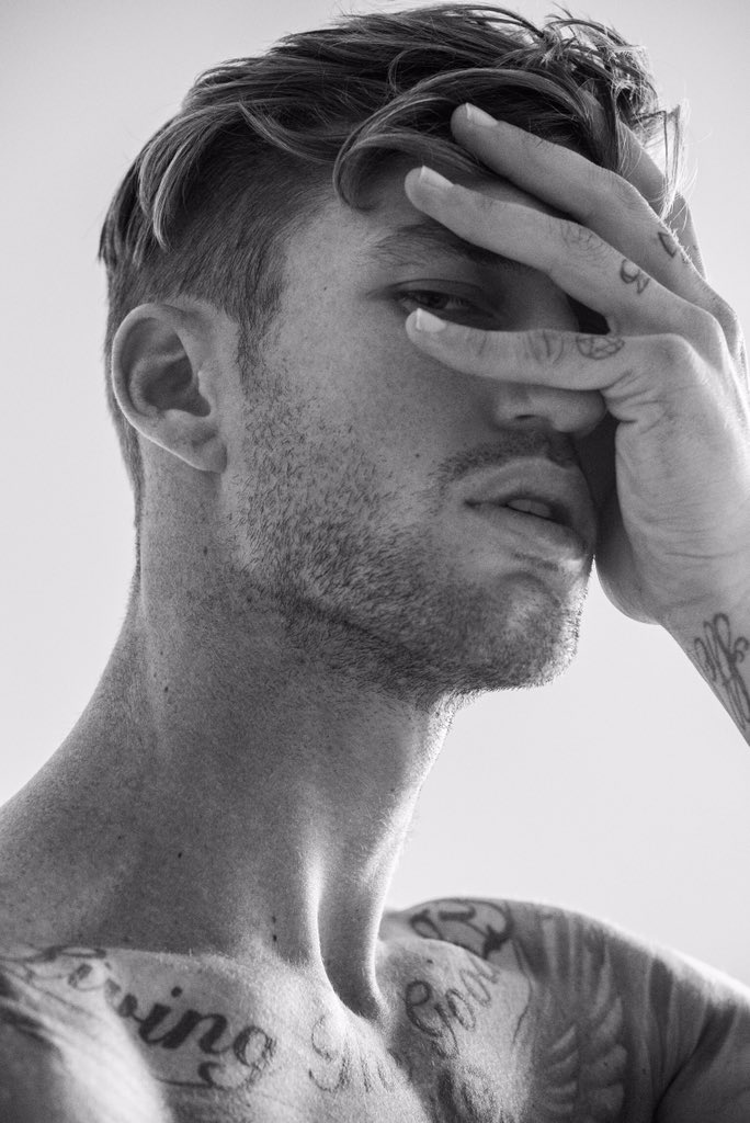Siderious's tweet photo. Chad Hurst @Wilhelmina #siderious https://t.co/ge4LNEuylL