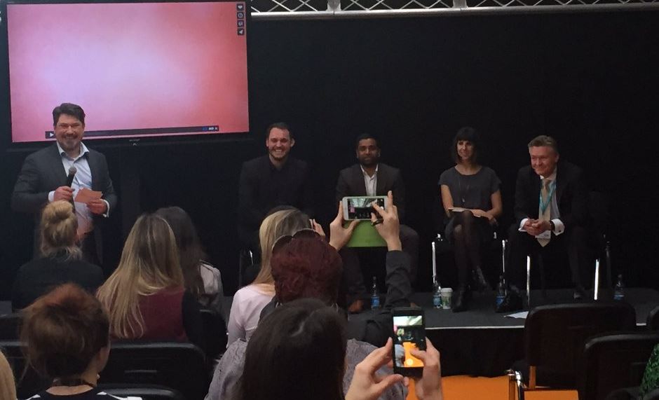 Clodisco's tweet photo. Thnx to my fellow panelists @SanjSurati @punchtownparry @Jamie_eventbase for a great debate on wearable tech #confex https://t.co/Q64jWK2tC9