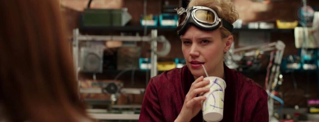 mckinnonupdates's tweet photo. The ghostbusters trailer has been published and it looks incredible!!! @paulfeig 
https://t.co/zyxczpsRlw https://t.co/om5Ogx3N6d