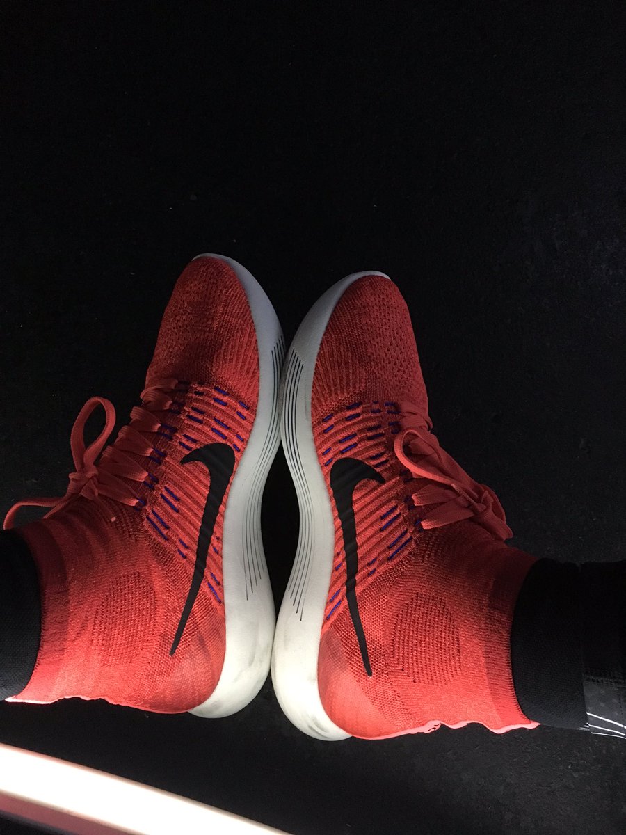 GiottoCalendoli's tweet photo. In Love!!! #lunarepic @NikeRunning https://t.co/FWDxgkuSwb
