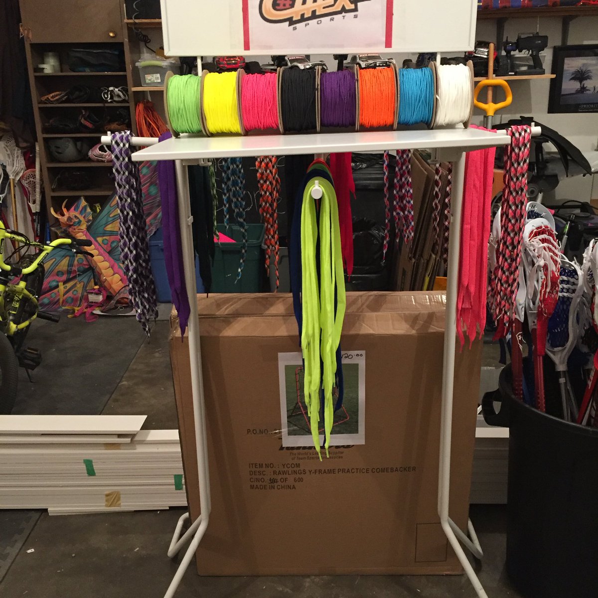 We can restring your stick. Contact us 866-0743
#heromesh #medicinehat #LAX#eastcoastdyes