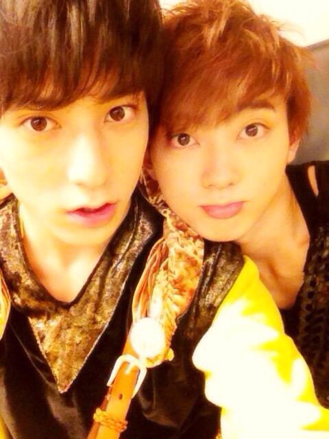 y__ki__nr's tweet photo. 【報告】

俺、ユーキはユースケと結婚しました。
これから、2人で暖かい家庭を持ちたいとおもいます。
そして、ユースケの事支えます。
これからもよろしくね！
(3月3日 結婚記念日) https://t.co/Dbo2dPZXxY