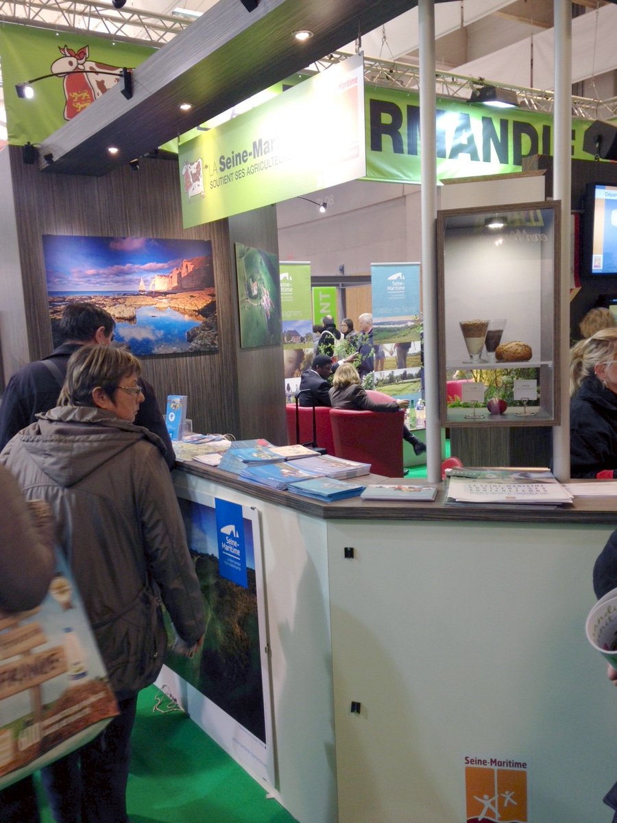 Tourisme76's tweet photo. Promotion de la #SeineMaritime au Salon de l'Agriculture #SIA2016, rendez-vous allée E n° 006 du hall 7.1 ! https://t.co/8U110OBq0b