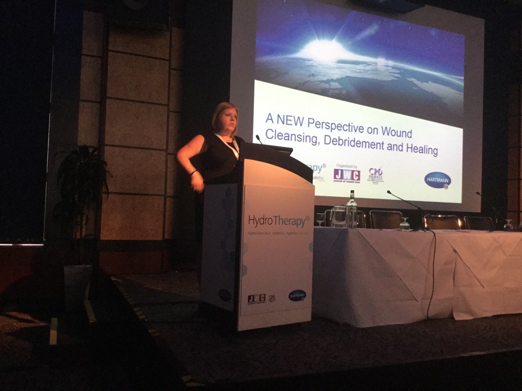 karenousey's tweet photo. Leanne sharing the good, bad and ugly! @Leannejane1975 @ISIaIP @HARTMANN_GROUP #futureofwoundcare https://t.co/8NeTeeaFFI