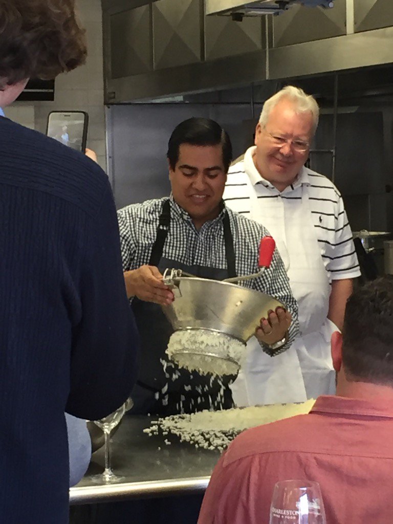 kellyskucina's tweet image. Gnocchi master. Feeling good about my own skill now. #neverquitlearning