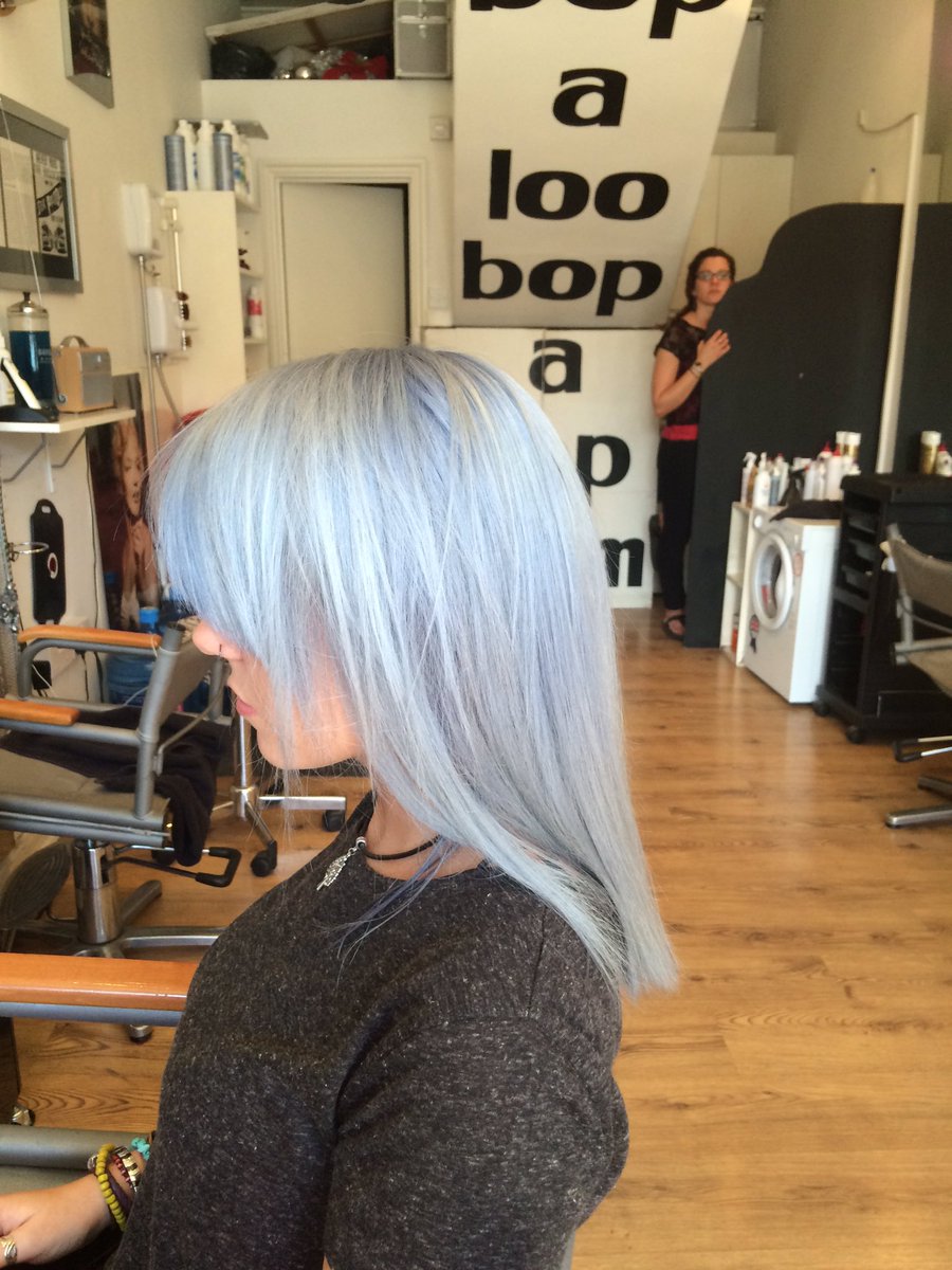BoujiqueHair's tweet photo. #hair #colouring #wella #instamatic #oceanblue #cleardust #fun #dramatic #hairdressing https://t.co/TSoWRz33ql