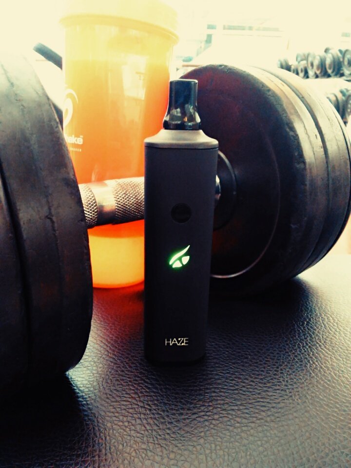 DkHazeVaporizer's tweet photo. #dkhaze #vaporizer #wake&amp;vape https://t.co/WcsJ2dIxTI