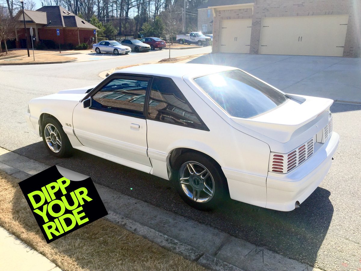 DippYourRide's tweet photo. Before &amp; after: 92 Mustang GT #plastiDip #plastiDip #GT https://t.co/1cZ79a3hKj