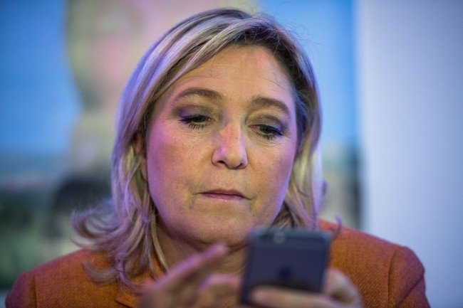 plolitique_'s tweet photo. Quand t'écris un pavé et que la personne à qui tu l'as envoyé te répond "ok" https://t.co/8yFrfBLerb