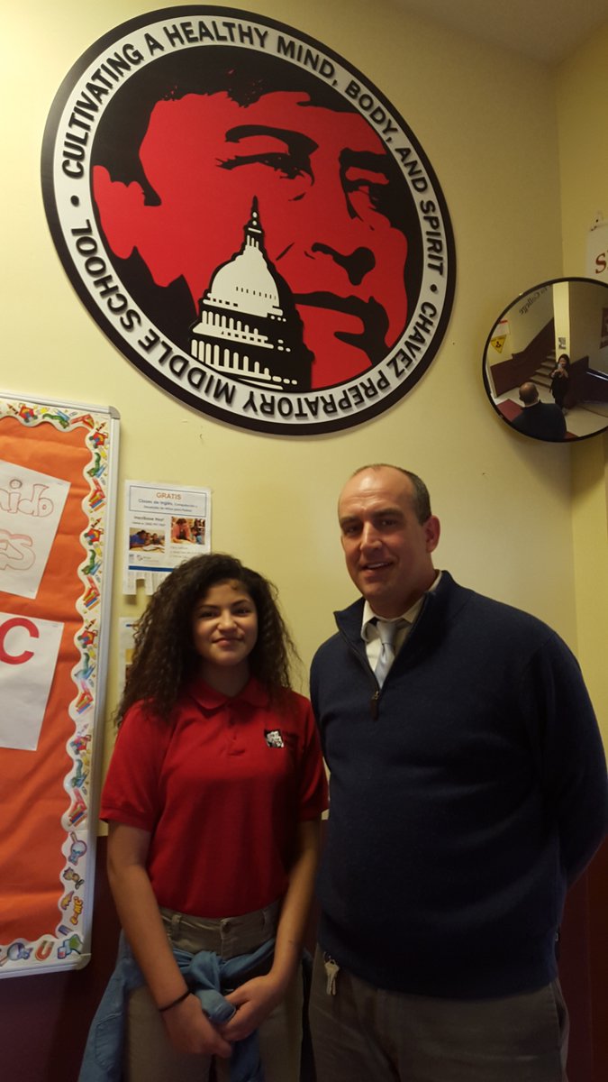 ChavezPrepDCPCS's tweet photo. #ShadowAStudentChallenge @schoolretool @ChavezSchools @ChavezPrepDCPCS Shadowing one of our 8th grade scholars! https://t.co/UCUmktJDXj
