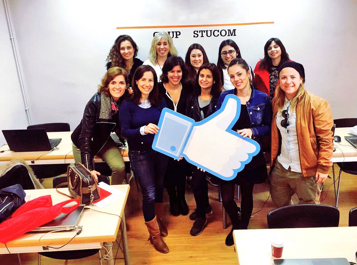 CursosINITEC's tweet photo. Foto final d'un dels cursos de Marketing Digital @initec #cursmkdigital https://t.co/Xvn9wC22N1