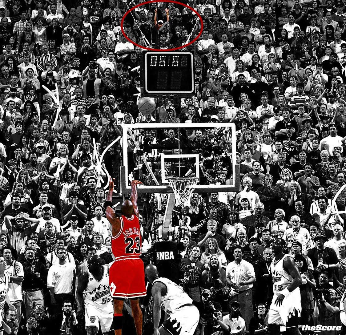 theScore's tweet photo. 6 fingers.
6.6 seconds.
6 championships.
#tbt https://t.co/HJ2DW3aN6z