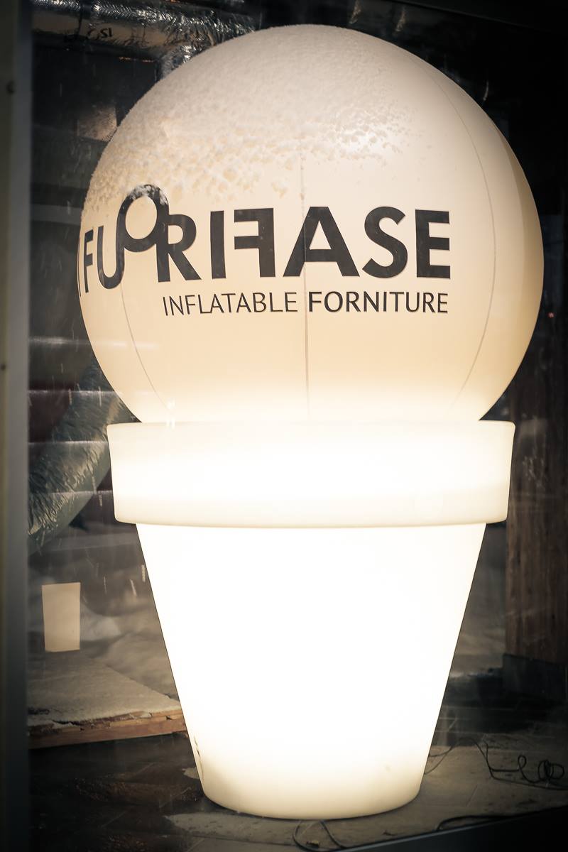 spaceworldair's tweet photo. *** I FUORIFASE *** #onthesnow #Ifuorifase #OberONE #CR1STALfest #MadonnaDiCampiglio #WorkShopEvents #Inflatable https://t.co/YUWRihyVG6
