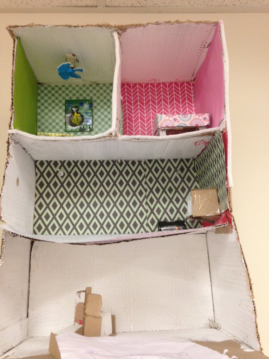 rdavisteaches's tweet photo. #sci7ASFM #electrichouseproject getting close to being finished! #ngsschat #MSHSinstruct #scitlap https://t.co/FgjdEAyGCV