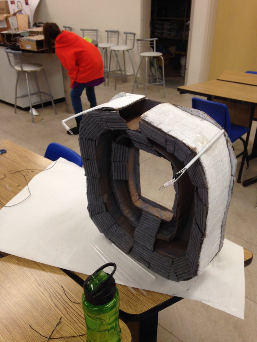 rdavisteaches's tweet photo. #sci7ASFM electric stadium in progress for the #electrichouseproject #ngsschat #scitlap #MSHSinstruct https://t.co/MUBGNNLJCj