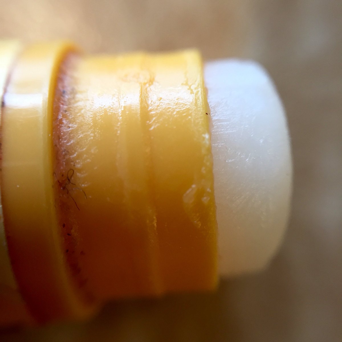 StuffUpClose's tweet photo. Used Burt's Bees Beeswax lip balm @BurtsBees https://t.co/Nqt3M7LaUB