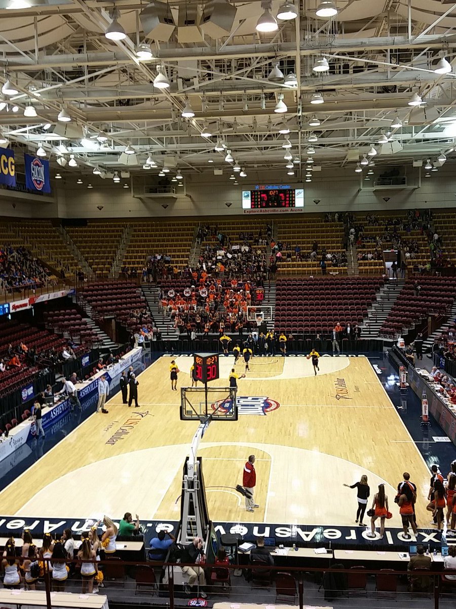 LeafReload's tweet image. Play G-Eazy I Mean It