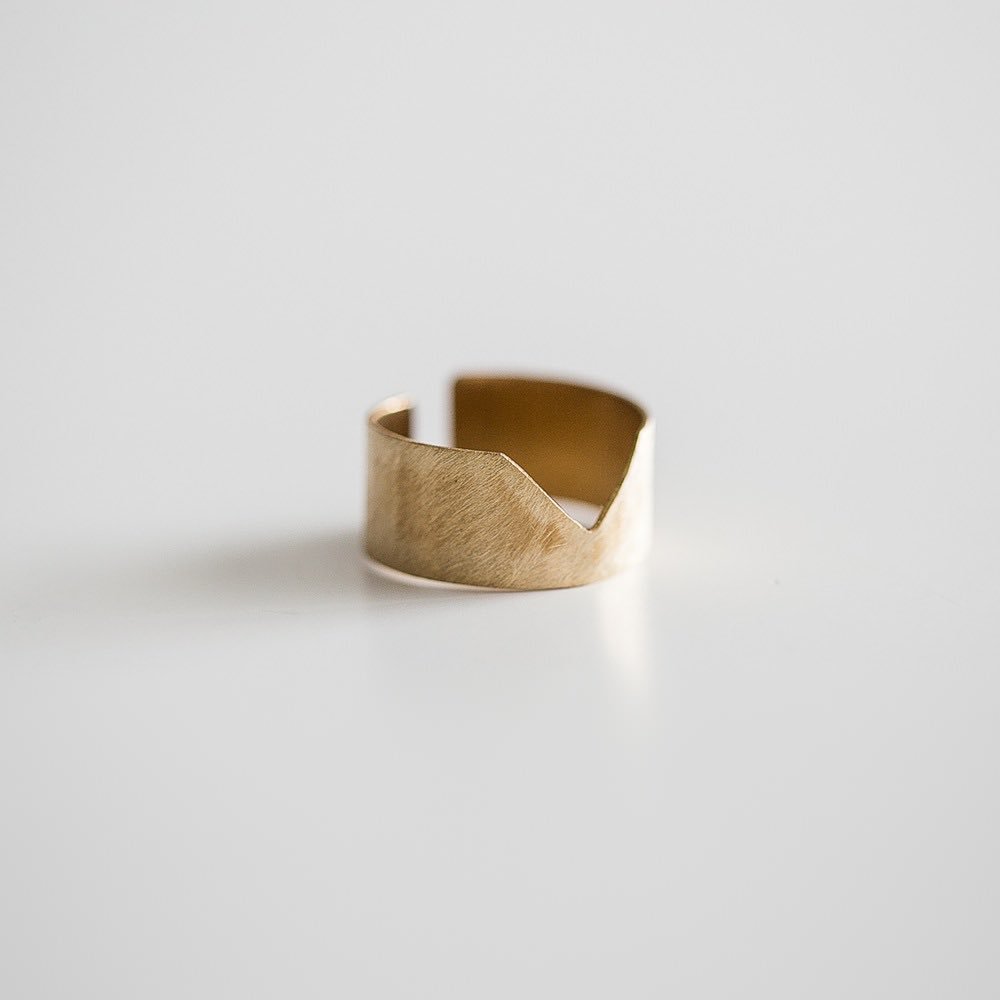 Ethicsstore's tweet photo. Beautiful ring coming soon to https://t.co/eGjGK0iWaP #jewelry #boho #chic #fashion #ethicalfashion #ethicsstore https://t.co/YMeO2o0xNI