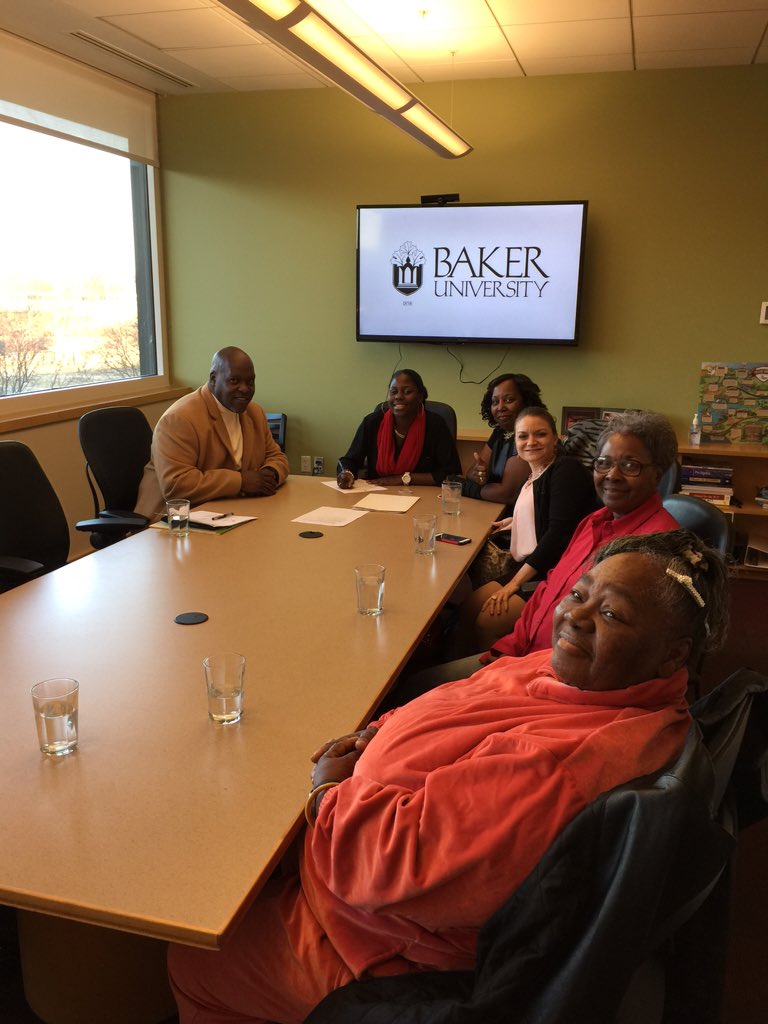 Tom Clark tweet media