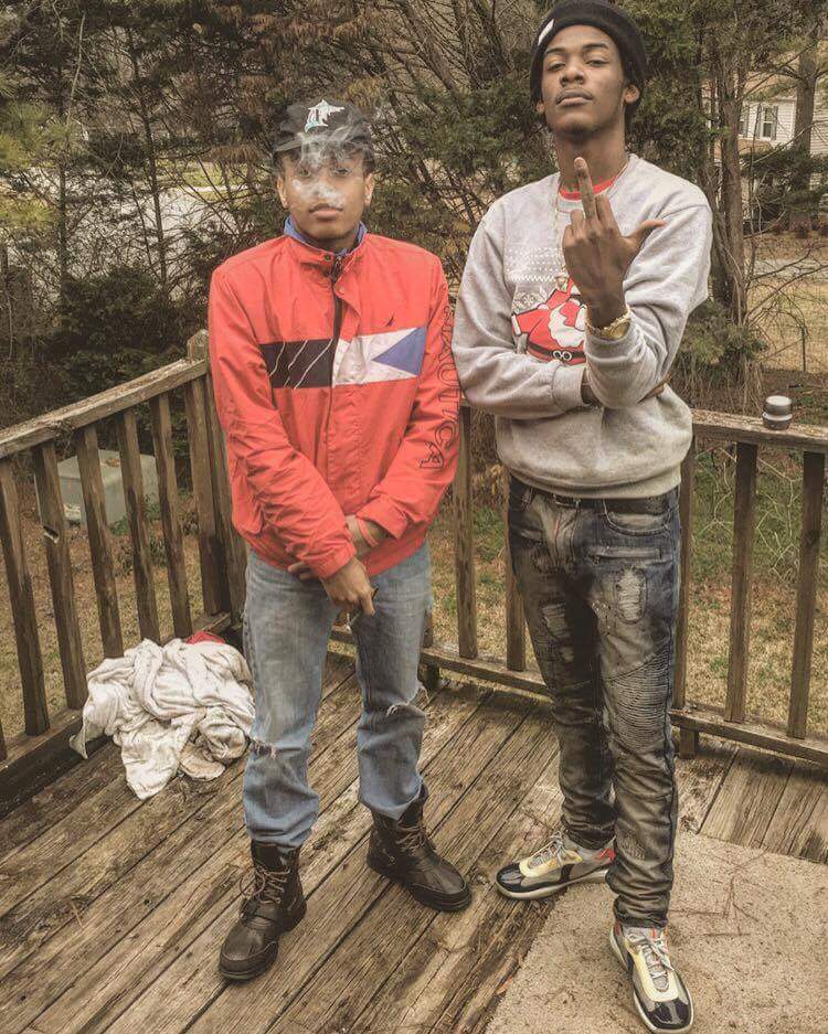 FrntStSkyy's tweet photo. Me and kuz been doing this since some Lil niggas 😈💉💦💯💪 @nolimitstunna https://t.co/6sC49iNDzf