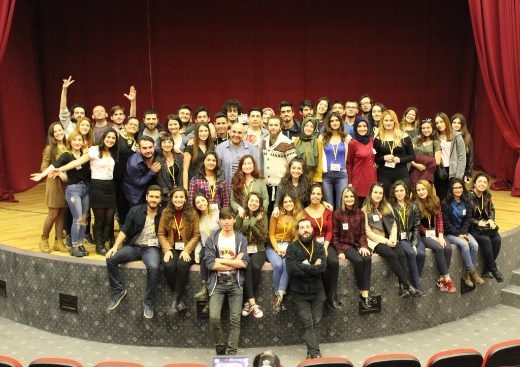İnsana, hayata ve sanata dair herşeyi konuşmak üzere 2 Mart 2016 günü Türkan Sabancı Kültür Merkezi' ndeydik.