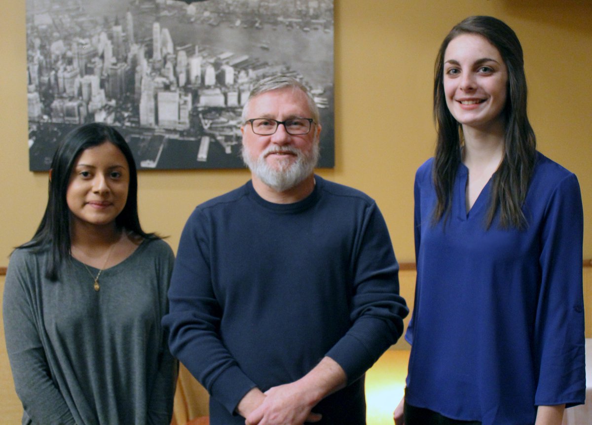 SmallBizIntern's tweet photo. Meet Melissa Hernandez and @kristenspronz, current intern and former one at @CarlvonLuger! #internshipIMPACT https://t.co/n1tjytGpH9