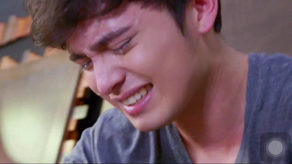 beabert20's tweet photo. The break up scene....STAY
.
VOTE NADINE FOR MYX
#VoteJamesFPP #KCA https://t.co/IsJWLWUPfC
