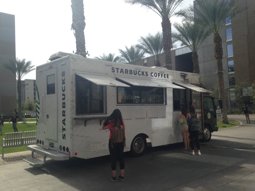 linzlasagna's tweet photo. I'm taking u on a foodie tour today! BIG perk of working for #ASUHousing. 1st stop: ⭐️bux food truck on campus. #yum https://t.co/0BEC0Es81U