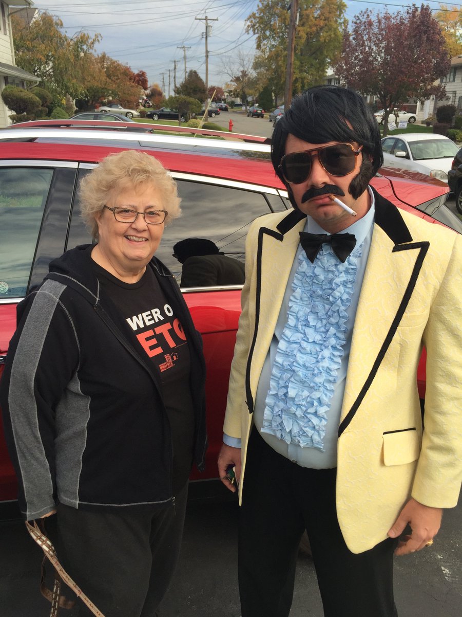 webguy911's tweet photo. #TBT Always be yourself. Unless you can be Tony Clifton. Always be Tony Clifton! @TheTonyClifton https://t.co/YT7dmhCcI4