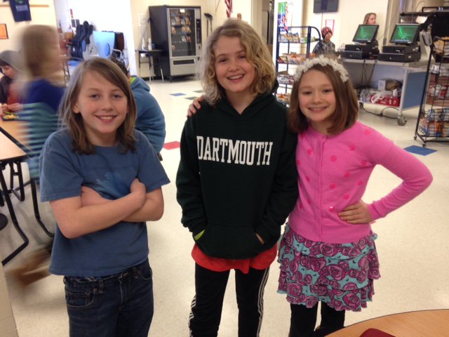 durhamfire2253's tweet photo. These are the Cosmic Notes acapella group at Oyster River Middle School! Thanks for the entertainment! https://t.co/8JFhPVcRYT