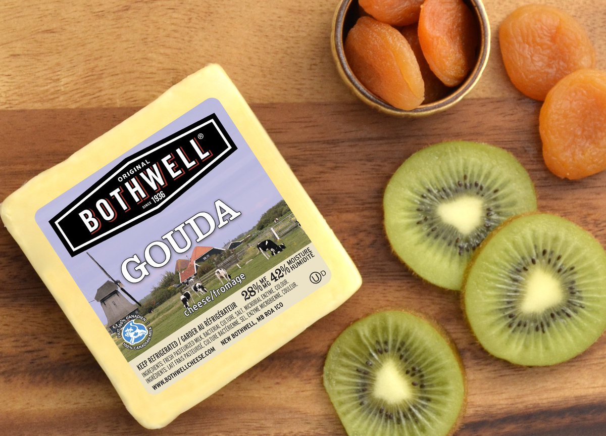 BothwellCheese's tweet photo. Snacking made easy & nutritious courtesy of #Bothwell Gouda, dried apricots and fresh kiwi. #CheeseWithEverything https://t.co/pvM8EyUV2g