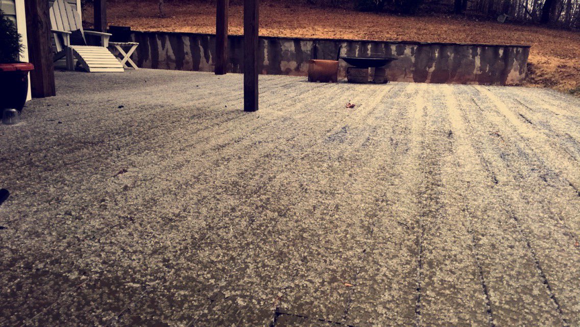 bradleyjstewart's tweet photo. @spann hail in Alex City https://t.co/iHEmUObo3l
