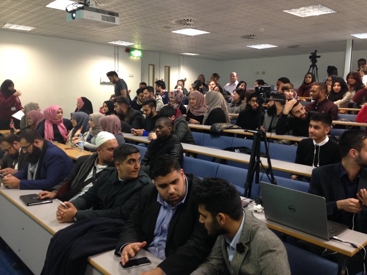 Lee_UJS's tweet image. .@UniWestminster interfaith panel &quot;what role does religion have in contemporary doc&quot; is about to start! @leah_solo