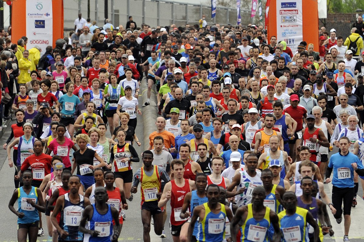 Humarathon's tweet photo. L'Humarathon, RV demain&amp;sam au Salon du @semimarathonparis,amis #runners #joggers #coureurs venez nous dire bonjour! https://t.co/Gx0BPO5yJj