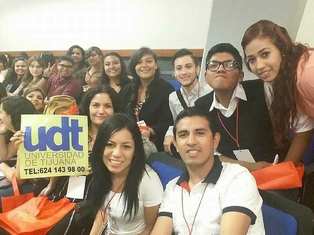 loscabosudt's tweet photo. Alumnos de Psicología presentes en el X Congreso de Salud Mental en la Cd. De Guadalajara.  #SomosUDT #LosCabos https://t.co/EgZXZo3zS7