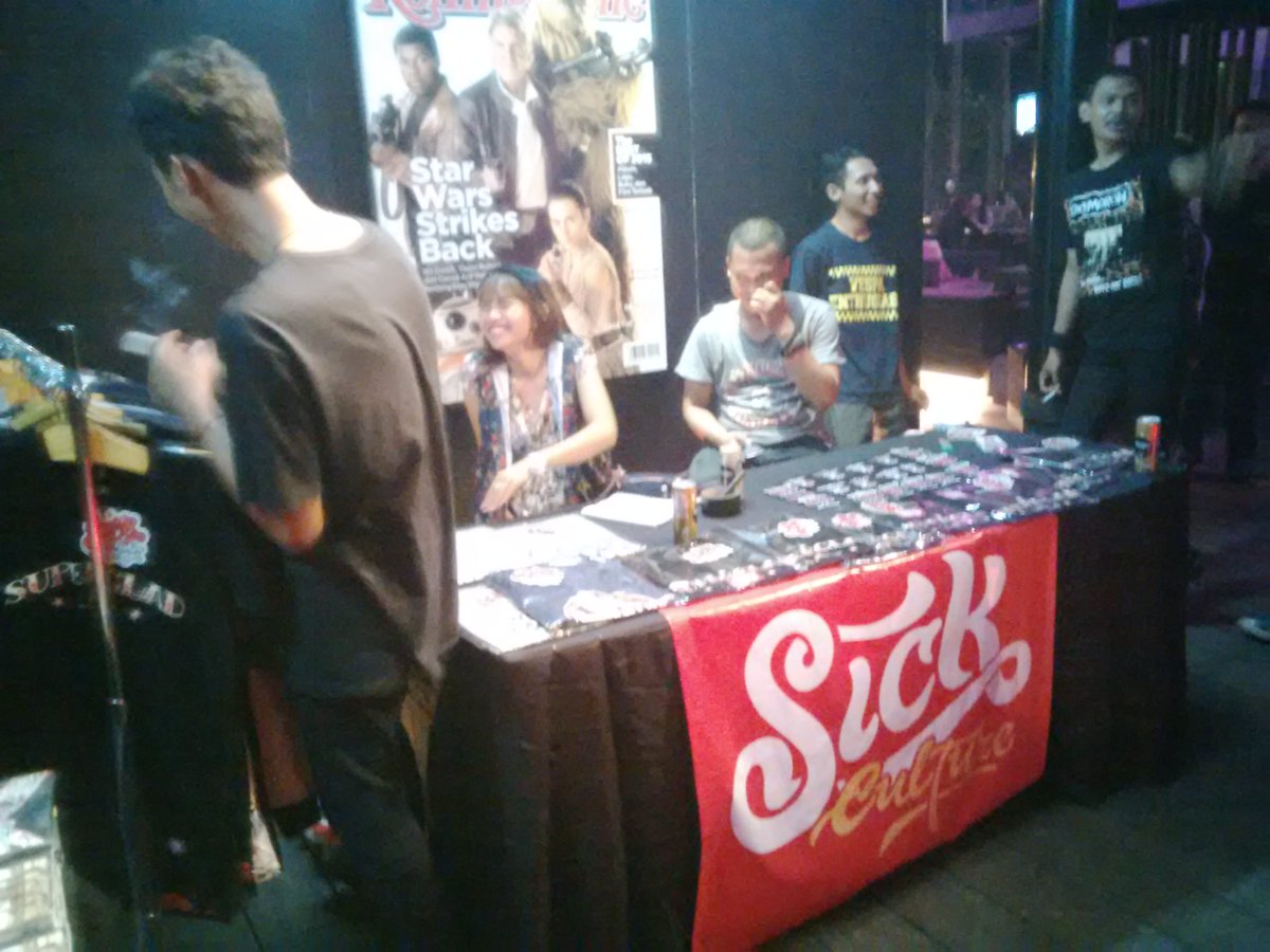 Thx untuk sickies &amp; heroes yang udh dateng ke Rolling Stone cafe, 13 anniversary <a href="/superglad_band/">SUPERGLAD</a>