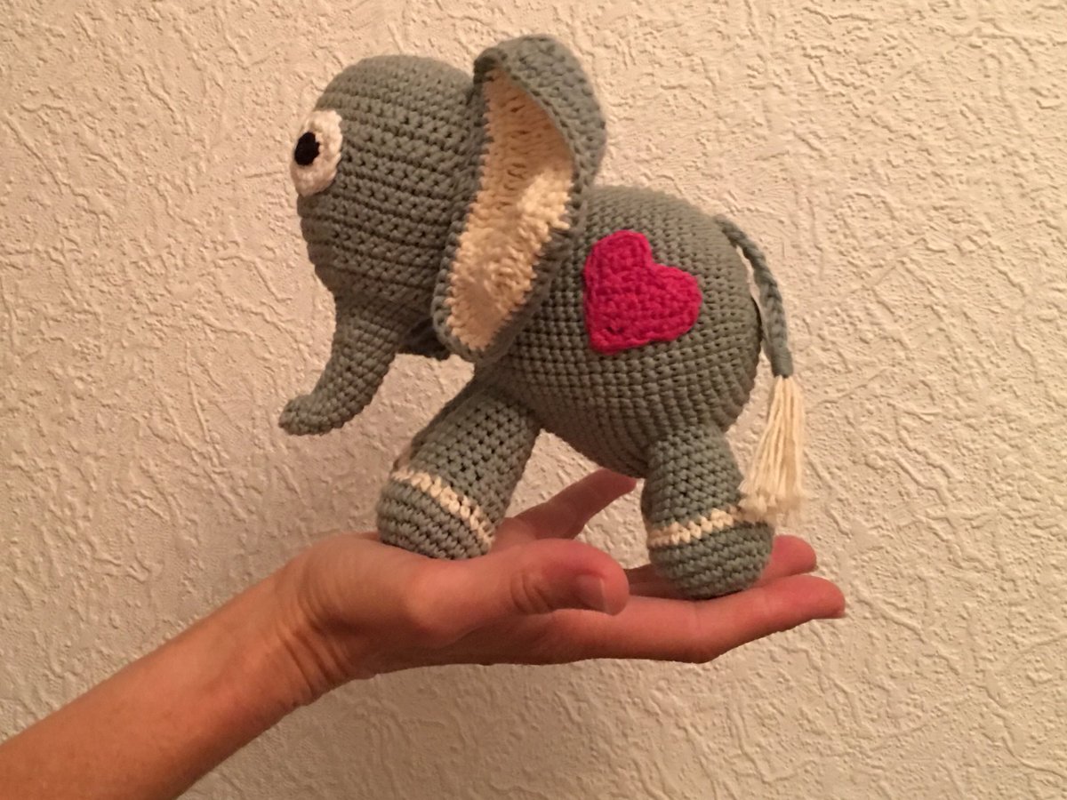 zamtoys's tweet photo. #WorldWildlifeDay 🐘 We are beautiful &amp; precious alive. Please  protect us ❤️ @BFFoundation  @TuskTrust @littlendaba https://t.co/EFG2IjZJqk