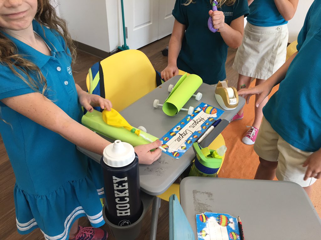 MissLushDDA's tweet photo. Wheel and axles in action! Balloon car races!! https://t.co/rjx7sDuD0g