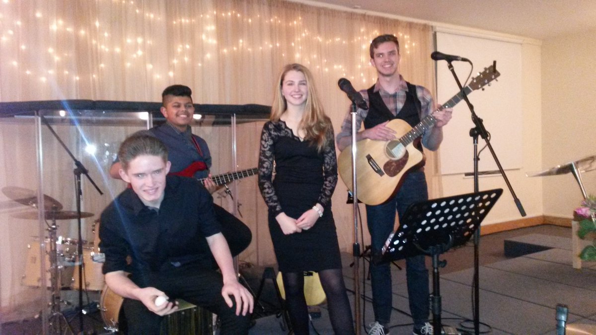 brommumsawards's tweet photo. #JacobsRock House Band are ready to go! #BMA16 @bromleytchurch https://t.co/cvkx9hVVQo