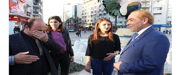 Ağlatan Atatürk Sevgisi
ataturkum.com/aglatan-atatur…