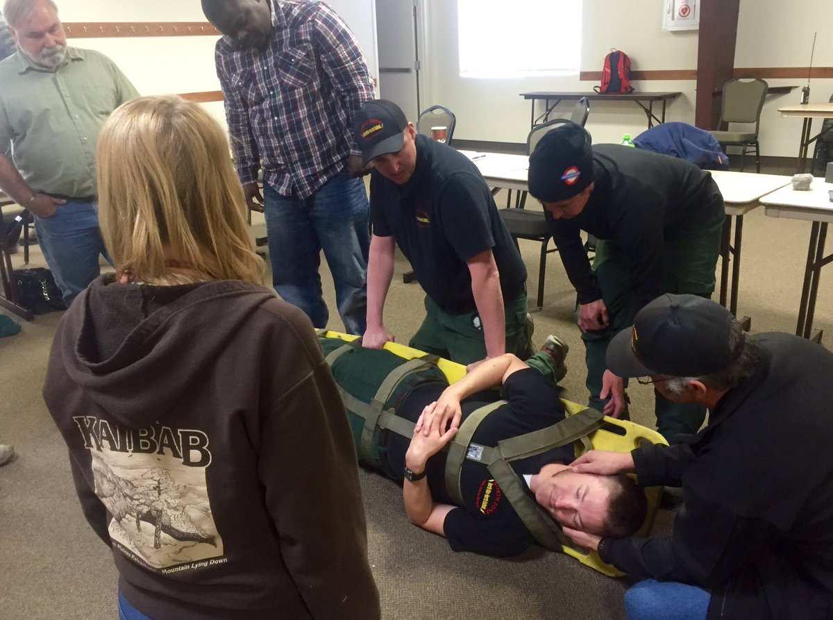 KaibabNF's tweet photo. Getting #backinthegame for 2016 #fireseason #firerefresher - C-Spine/Backboard Station #northzonefire @KaibabNF https://t.co/kESZKgn1AB
