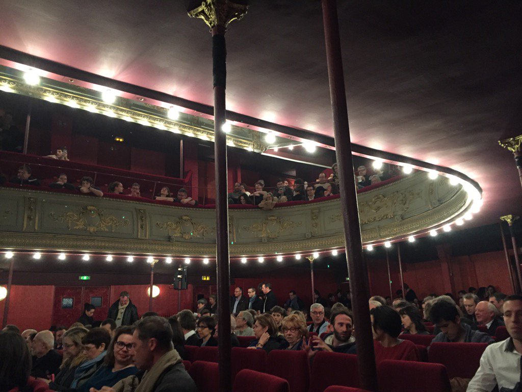 kostolnikb's tweet photo. au théâtre mit astriiid und sybille. und stéphane guillon https://t.co/GuZLJQS7G7