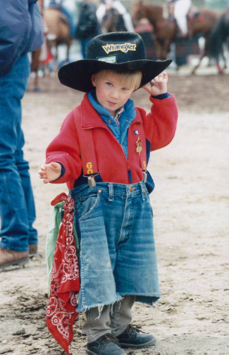 prorodeocanada's tweet photo. #ThrowbackThursday to Clayton, son of 3XCanadian Champ Murray Linthicum; now he tours with his band @kacyandclayton https://t.co/Et7j7uRKgU