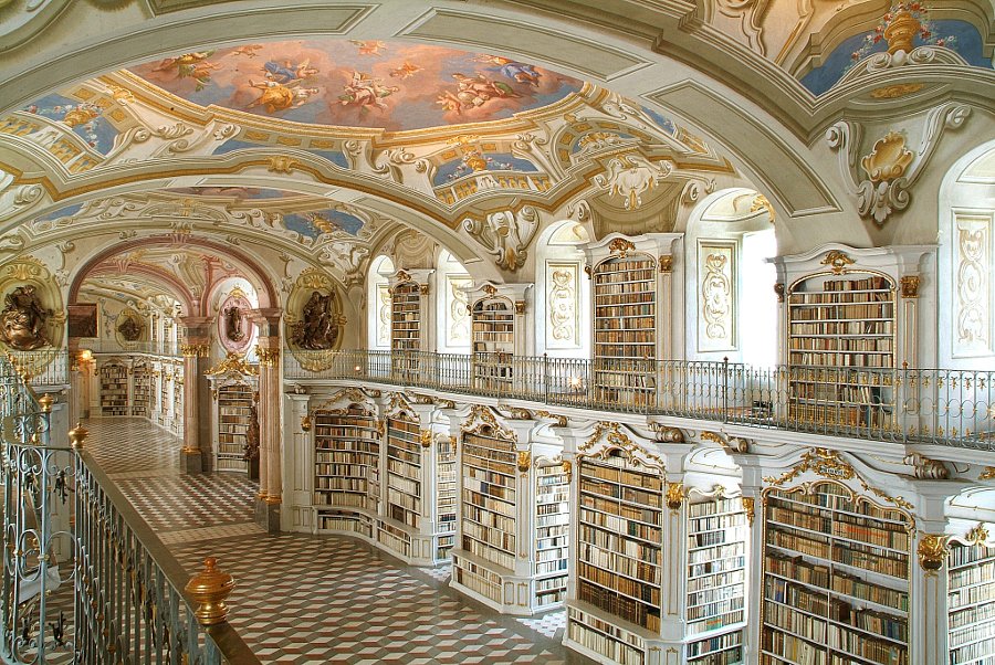 500px's tweet image. 📚 20 Most Beautiful #Libraries Around the World: goo.gl/WZGBgn #WorldBookDay