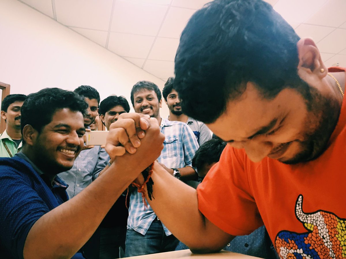 GlobalDelight's tweet photo. Downtime is fun time!

#FunAtWork https://t.co/EHg9iJpjoW