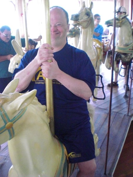Mudgekin1's tweet photo. @TheEllenShow Natl Down Syndrome Day is 3-21..can u meet one of ur biggest fans?info on him https://t.co/adBghWLTo6 https://t.co/VBYviHnwsl