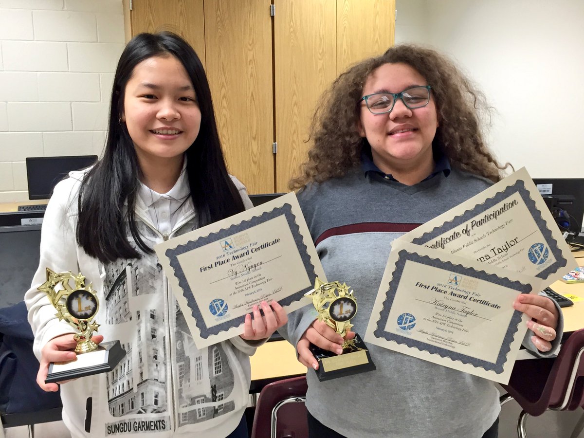 apsitjen's tweet photo. @BMS_Dolphins 1st place in Stop Animation @APSInstructTech #APSTechFair2016 #edtech @apsupdate @ahrosser @ATLsuper https://t.co/QdxZA9rOrm