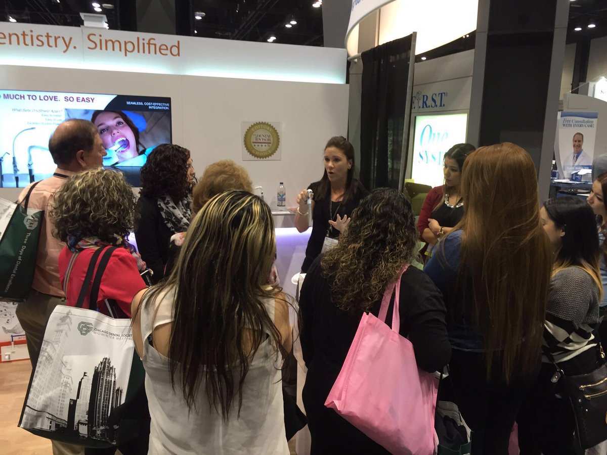 DryShieldDental's tweet photo. Destiny, an RDA, educating #CDS16 attendees on modern isolation using #DryShield. #tbt @Chicago_Dental https://t.co/MPhcx2tH81